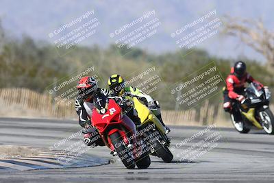 media/Dec-01-2025-Moto Forza (Mon) [[2daa91e15f]]/2-Intermediate Group/Session 3 (Turn 3)/